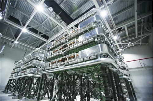 (世界首個特高壓柔性直流換流閥) (世界首個特高壓柔性直流換流閥)